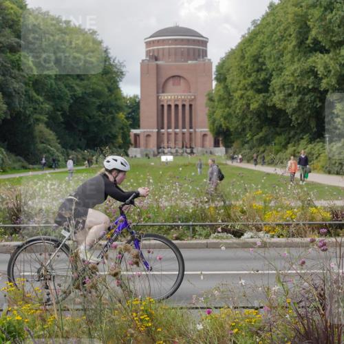 14.09.2025 - Stadtparktriathlon Michael Burmester http://msf.ph/oto/8899824 14.09.2025 13:00:40 Radfahren 1228, 1276, 1325, 1382 meine-sportfotos.de