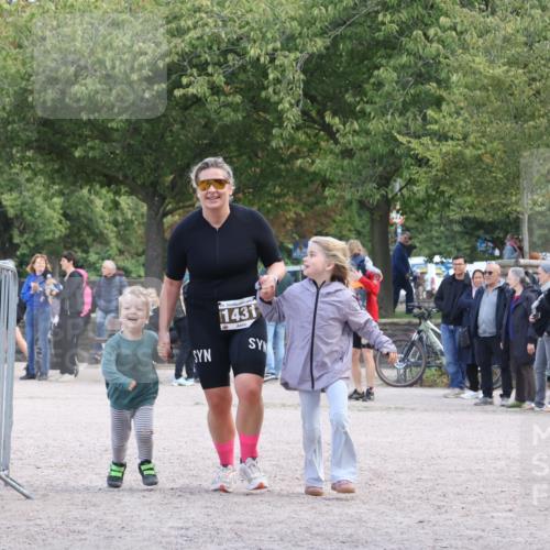 14.09.2025 - Stadtparktriathlon Strokosch-Dieckow http://msf.ph/oto/8899829 14.09.2025 14:17:18 Ziel 1431 meine-sportfotos.de