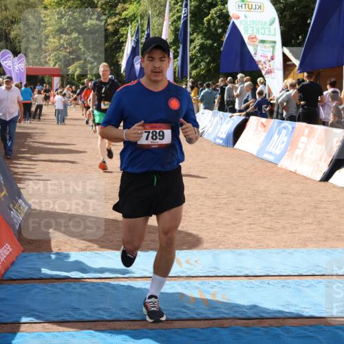 14.09.2025 - Airport Race Strokosch-Dieckow http://msf.ph/oto/8899830 14.09.2025 12:28:02 Ziel 33, 139, 222, 498, 646, 789, 1897, 1988 meine-sportfotos.de