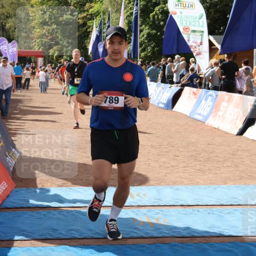 14.09.2025 - Airport Race Strokosch-Dieckow http://msf.ph/oto/8899836 14.09.2025 12:28:02 Ziel 33, 139, 222, 498, 646, 789, 1897, 1988 meine-sportfotos.de