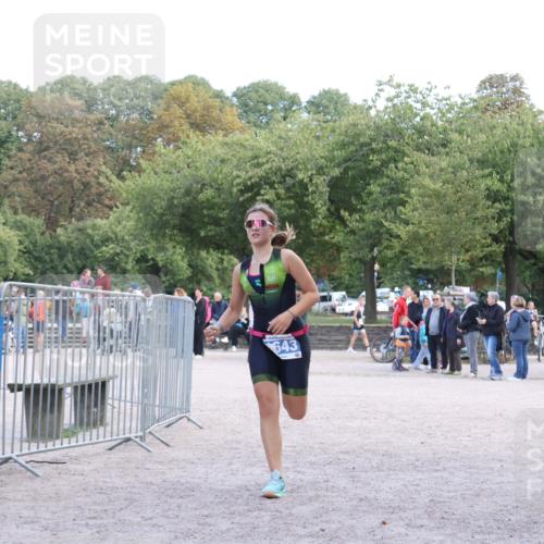 14.09.2025 - Stadtparktriathlon Strokosch-Dieckow http://msf.ph/oto/8899854 14.09.2025 14:17:34 Ziel 1643 meine-sportfotos.de