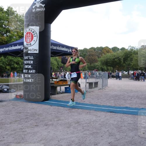 14.09.2025 - Stadtparktriathlon Strokosch-Dieckow http://msf.ph/oto/8899862 14.09.2025 14:17:35 Ziel 1643 meine-sportfotos.de