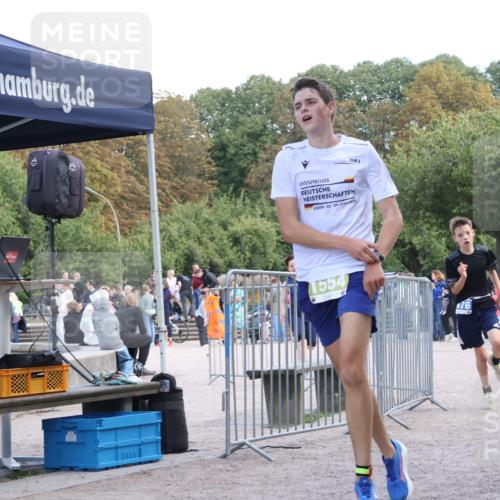 14.09.2025 - Stadtparktriathlon Strokosch-Dieckow http://msf.ph/oto/8899875 14.09.2025 14:17:48 Ziel 1323, 1554, 1676 meine-sportfotos.de