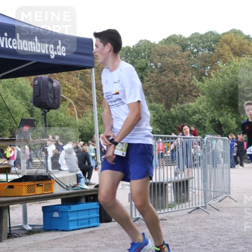 14.09.2025 - Stadtparktriathlon Strokosch-Dieckow http://msf.ph/oto/8899877 14.09.2025 14:17:48 Ziel 1323, 1554, 1676 meine-sportfotos.de