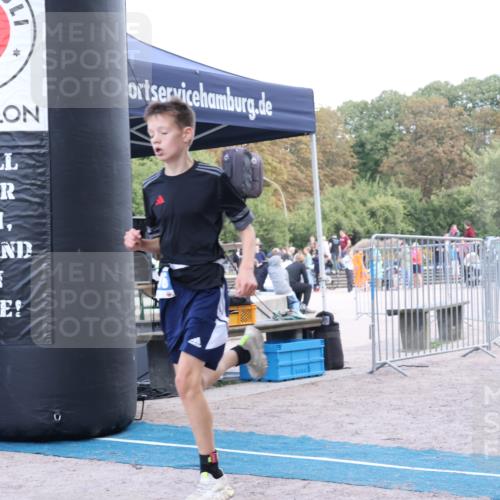 14.09.2025 - Stadtparktriathlon Strokosch-Dieckow http://msf.ph/oto/8899888 14.09.2025 14:17:50 Ziel 1323, 1554, 1676 meine-sportfotos.de