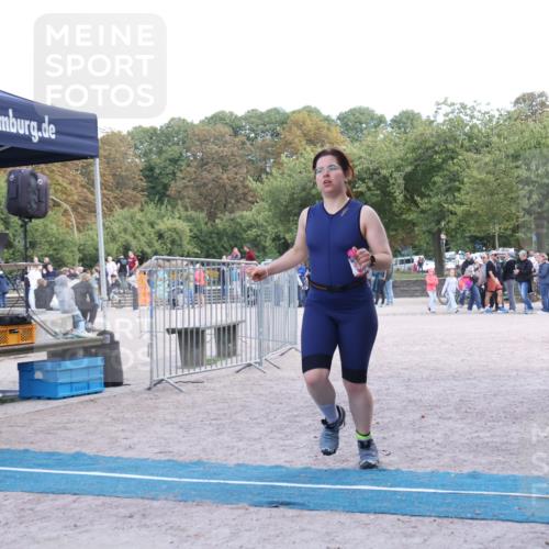 14.09.2025 - Stadtparktriathlon Strokosch-Dieckow http://msf.ph/oto/8899892 14.09.2025 14:17:51 Ziel 1323, 1554, 1676 meine-sportfotos.de