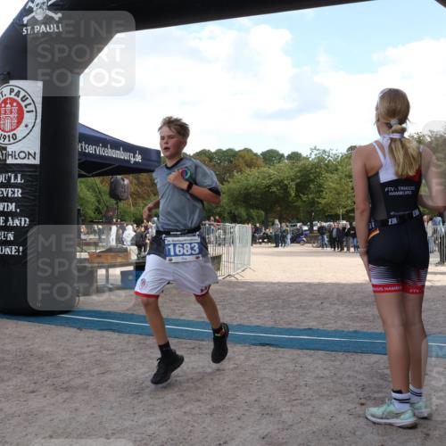 14.09.2025 - Stadtparktriathlon Strokosch-Dieckow http://msf.ph/oto/8899909 14.09.2025 14:18:16 Ziel 1625, 1665, 1683 meine-sportfotos.de