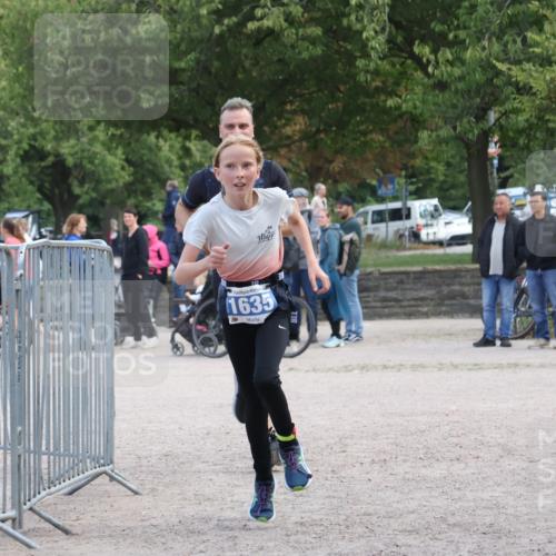 14.09.2025 - Stadtparktriathlon Strokosch-Dieckow http://msf.ph/oto/8899940 14.09.2025 14:19:31 Ziel 1476, 1490, 1635, 1689 meine-sportfotos.de