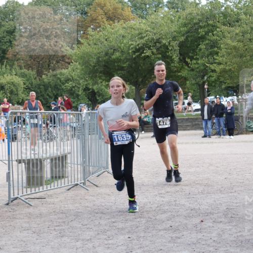 14.09.2025 - Stadtparktriathlon Strokosch-Dieckow http://msf.ph/oto/8899943 14.09.2025 14:19:32 Ziel 1476, 1490, 1635, 1689 meine-sportfotos.de