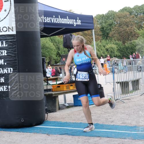 14.09.2025 - Stadtparktriathlon Strokosch-Dieckow http://msf.ph/oto/8899970 14.09.2025 14:19:41 Ziel 1490, 1628 meine-sportfotos.de