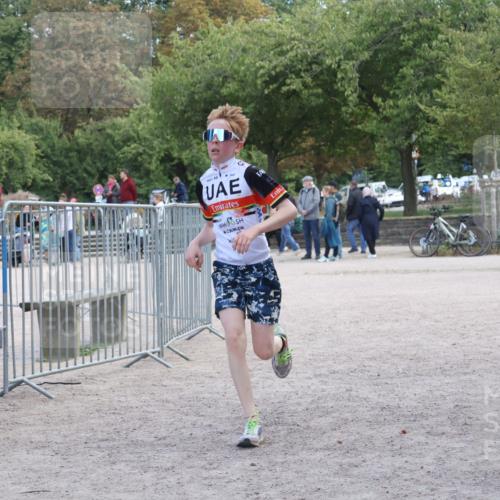 14.09.2025 - Stadtparktriathlon Strokosch-Dieckow http://msf.ph/oto/8899972 14.09.2025 14:19:52 Ziel 1680 meine-sportfotos.de