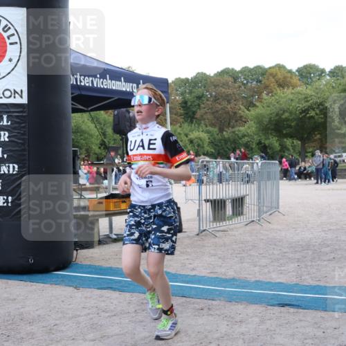 14.09.2025 - Stadtparktriathlon Strokosch-Dieckow http://msf.ph/oto/8899976 14.09.2025 14:19:53 Ziel 1680 meine-sportfotos.de