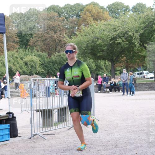 14.09.2025 - Stadtparktriathlon Strokosch-Dieckow http://msf.ph/oto/8899992 14.09.2025 14:20:21 Ziel 1497, 1536, 1542 meine-sportfotos.de