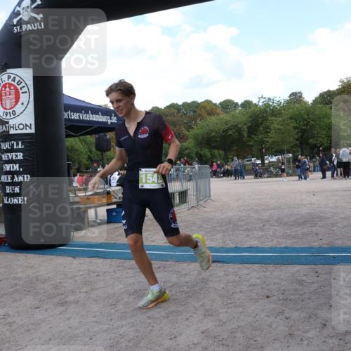 14.09.2025 - Stadtparktriathlon Strokosch-Dieckow http://msf.ph/oto/8900007 14.09.2025 14:20:29 Ziel 1542 meine-sportfotos.de