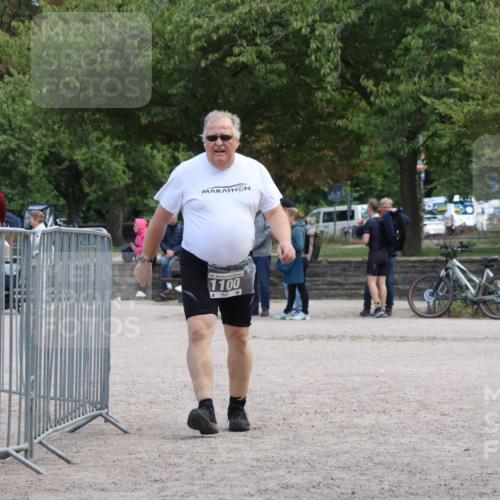 14.09.2025 - Stadtparktriathlon Strokosch-Dieckow http://msf.ph/oto/8900009 14.09.2025 14:20:50 Ziel 1100 meine-sportfotos.de