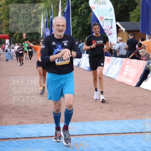 14.09.2025 - Airport Race Strokosch-Dieckow http://msf.ph/oto/8900025 14.09.2025 12:28:32 Ziel 118, 141, 885, 1127, 1842, 2029, 4068 meine-sportfotos.de