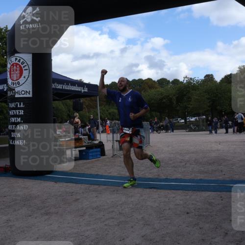 14.09.2025 - Stadtparktriathlon Strokosch-Dieckow http://msf.ph/oto/8900044 14.09.2025 14:21:55 Ziel 1483 meine-sportfotos.de