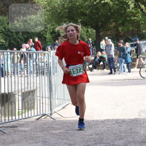 14.09.2025 - Stadtparktriathlon Strokosch-Dieckow http://msf.ph/oto/8900084 14.09.2025 14:22:39 Ziel 1572, 1666 meine-sportfotos.de