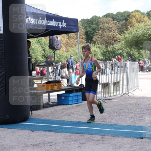 14.09.2025 - Stadtparktriathlon Strokosch-Dieckow http://msf.ph/oto/8900096 14.09.2025 14:22:50 Ziel 1675 meine-sportfotos.de