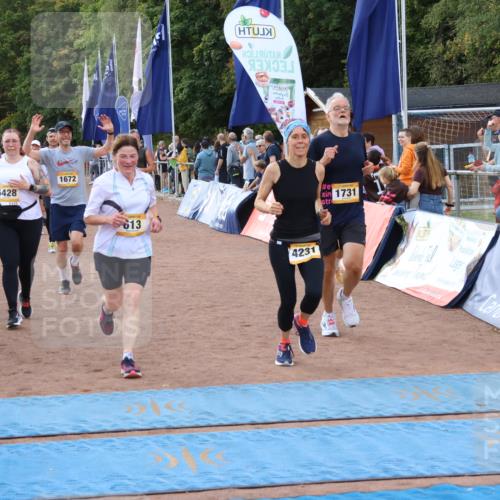 14.09.2025 - Airport Race Strokosch-Dieckow http://msf.ph/oto/8900097 14.09.2025 12:28:45 Ziel 95, 141, 613, 879, 1127, 1129, 1672, 1731, 1780, 1913, 1983, 1989, 4231, 5428 meine-sportfotos.de