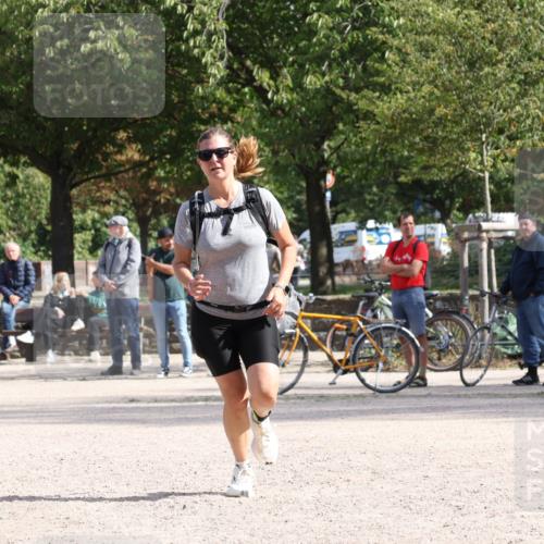 14.09.2025 - Stadtparktriathlon Strokosch-Dieckow http://msf.ph/oto/8900120 14.09.2025 14:23:27 Ziel 1423 meine-sportfotos.de