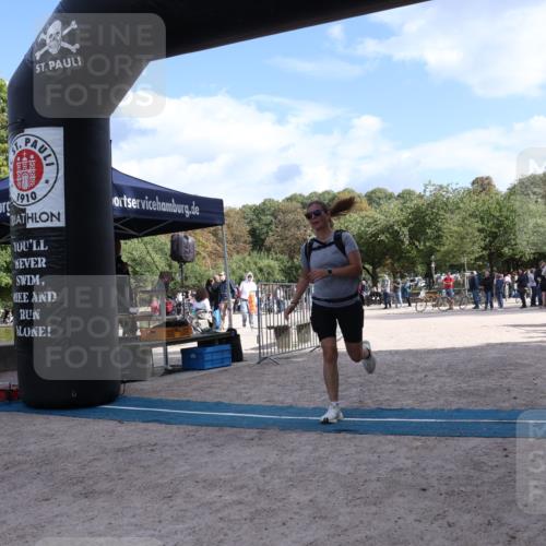 14.09.2025 - Stadtparktriathlon Strokosch-Dieckow http://msf.ph/oto/8900124 14.09.2025 14:23:30 Ziel 1423 meine-sportfotos.de
