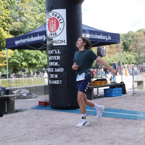 14.09.2025 - Stadtparktriathlon Strokosch-Dieckow http://msf.ph/oto/8900138 14.09.2025 14:24:16 Ziel 1654 meine-sportfotos.de
