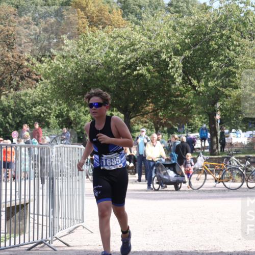 14.09.2025 - Stadtparktriathlon Strokosch-Dieckow http://msf.ph/oto/8900151 14.09.2025 14:24:32 Ziel 1507, 1685 meine-sportfotos.de