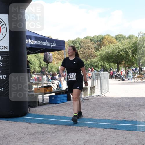 14.09.2025 - Stadtparktriathlon Strokosch-Dieckow http://msf.ph/oto/8900166 14.09.2025 14:24:46 Ziel 1434 meine-sportfotos.de