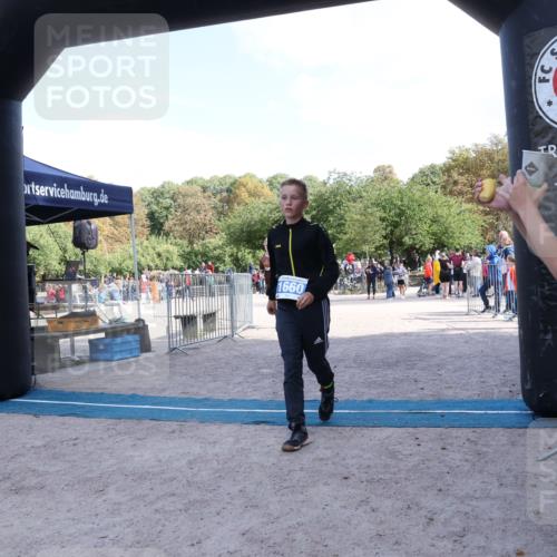 14.09.2025 - Stadtparktriathlon Strokosch-Dieckow http://msf.ph/oto/8900189 14.09.2025 14:28:13 Ziel 1544, 1660 meine-sportfotos.de