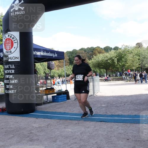 14.09.2025 - Stadtparktriathlon Strokosch-Dieckow http://msf.ph/oto/8900211 14.09.2025 14:29:06 Ziel 1435 meine-sportfotos.de