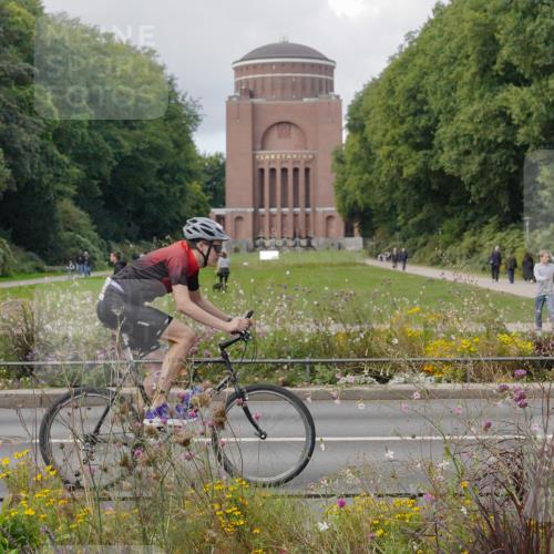14.09.2025 - Stadtparktriathlon Michael Burmester http://msf.ph/oto/8900258 14.09.2025 13:01:35 Radfahren 1419, 1447, 1453, 1469, 1479, 1480 meine-sportfotos.de