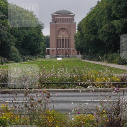 14.09.2025 - Stadtparktriathlon Michael Burmester http://msf.ph/oto/8900298 14.09.2025 09:17:19 Radfahren 312, 313, 369, 387, 408, 416, 463 meine-sportfotos.de