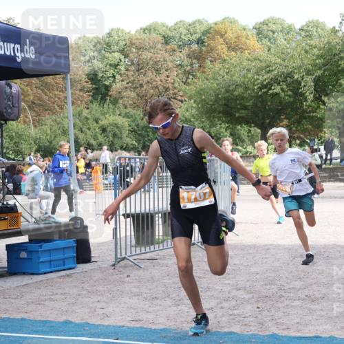 14.09.2025 - Stadtparktriathlon Strokosch-Dieckow http://msf.ph/oto/8900306 14.09.2025 14:37:33 Ziel 1697, 1707, 1739, 1741, 1759, 1776, 1780, 1789 meine-sportfotos.de