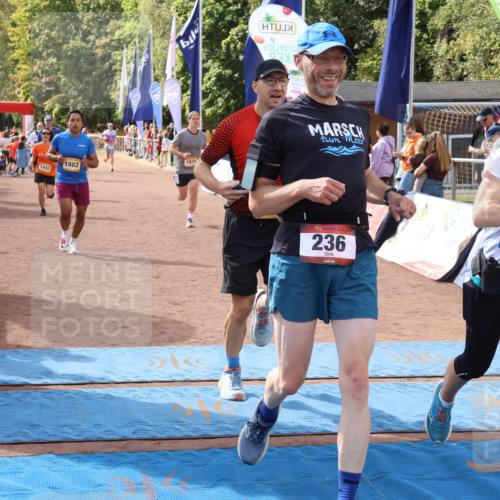 14.09.2025 - Airport Race Strokosch-Dieckow http://msf.ph/oto/8900365 14.09.2025 12:29:21 Ziel 145, 236, 428, 457, 729, 1432, 1442, 1540, 1601, 1678, 1882, 1883, 1975, 4213 meine-sportfotos.de