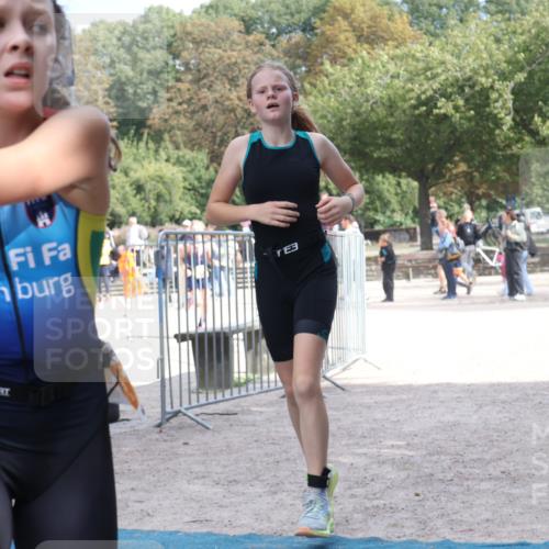 14.09.2025 - Stadtparktriathlon Strokosch-Dieckow http://msf.ph/oto/8900377 14.09.2025 14:37:45 Ziel 1700, 1703, 1731, 1732 meine-sportfotos.de