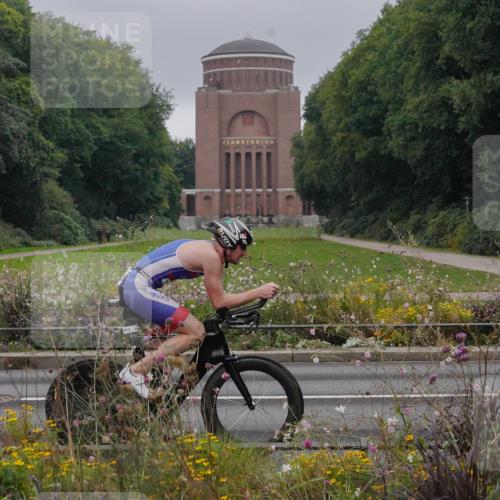 14.09.2025 - Stadtparktriathlon Michael Burmester http://msf.ph/oto/8900392 14.09.2025 09:18:04 Radfahren 307, 322, 332, 412, 474, 475 meine-sportfotos.de