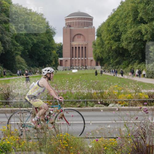 14.09.2025 - Stadtparktriathlon Michael Burmester http://msf.ph/oto/8900425 14.09.2025 13:03:07 Radfahren 1300, 1384, 1403, 1407, 1437, 1493 meine-sportfotos.de