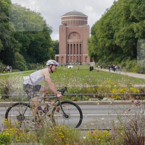 14.09.2025 - Stadtparktriathlon Michael Burmester http://msf.ph/oto/8900467 14.09.2025 13:03:34 Radfahren 1324, 1350, 1376, 1385, 1397, 1465, 1473 meine-sportfotos.de