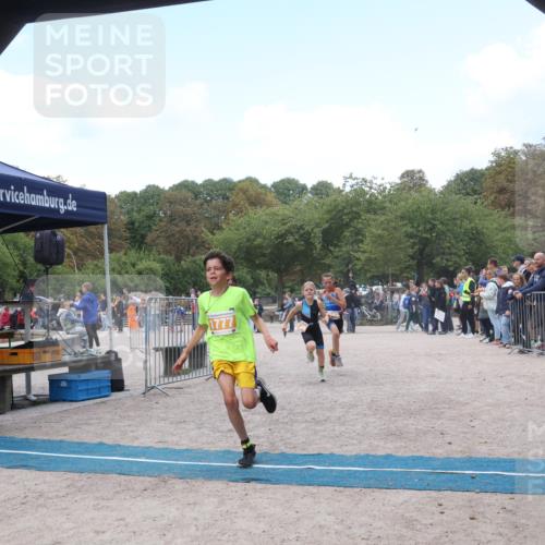 14.09.2025 - Stadtparktriathlon Strokosch-Dieckow http://msf.ph/oto/8900468 14.09.2025 14:38:20 Ziel 1692, 1702, 1724, 1777 meine-sportfotos.de