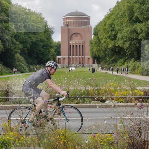 14.09.2025 - Stadtparktriathlon Michael Burmester http://msf.ph/oto/8900507 14.09.2025 13:03:55 Radfahren 1374, 1389, 1394, 1399 meine-sportfotos.de