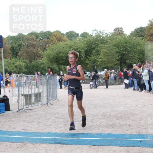 14.09.2025 - Stadtparktriathlon Strokosch-Dieckow http://msf.ph/oto/8900520 14.09.2025 14:38:38 Ziel 1725, 1753, 1766, 1783, 1786 meine-sportfotos.de
