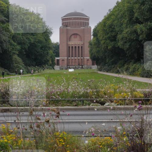 14.09.2025 - Stadtparktriathlon Michael Burmester http://msf.ph/oto/8900530 14.09.2025 09:19:05 Radfahren 314, 334, 422, 431, 472, 480, 482 meine-sportfotos.de