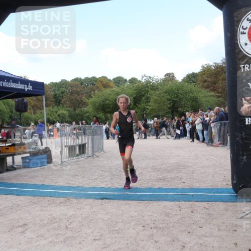 14.09.2025 - Stadtparktriathlon Strokosch-Dieckow http://msf.ph/oto/8900534 14.09.2025 14:38:42 Ziel 1745, 1753, 1766, 1783, 1786 meine-sportfotos.de