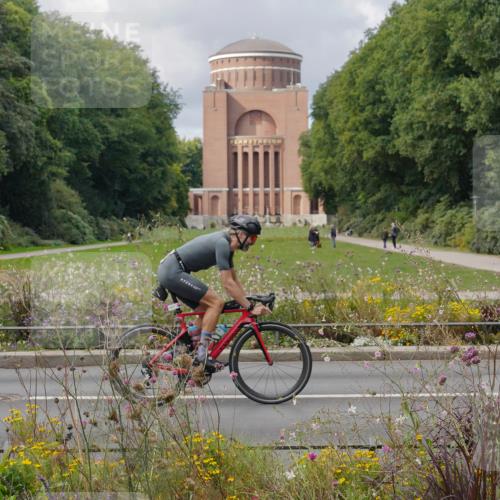 14.09.2025 - Stadtparktriathlon Michael Burmester http://msf.ph/oto/8900565 14.09.2025 13:04:55 Radfahren 1246, 1365, 1386, 1474, 1521 meine-sportfotos.de