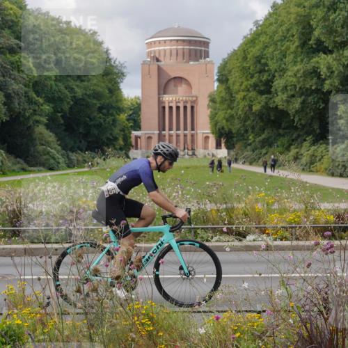 14.09.2025 - Stadtparktriathlon Michael Burmester http://msf.ph/oto/8900571 14.09.2025 13:04:56 Radfahren 1246, 1365, 1386, 1521 meine-sportfotos.de