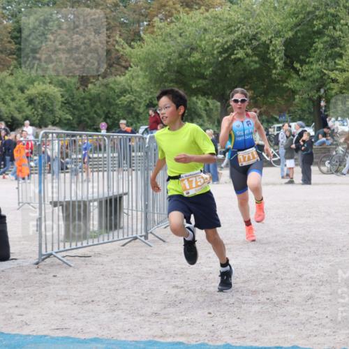 14.09.2025 - Stadtparktriathlon Strokosch-Dieckow http://msf.ph/oto/8900592 14.09.2025 14:38:56 Ziel 1711, 1716, 1754, 1755, 1771 meine-sportfotos.de