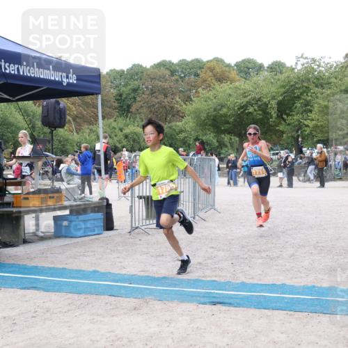 14.09.2025 - Stadtparktriathlon Strokosch-Dieckow http://msf.ph/oto/8900594 14.09.2025 14:38:56 Ziel 1711, 1716, 1754, 1755, 1771 meine-sportfotos.de
