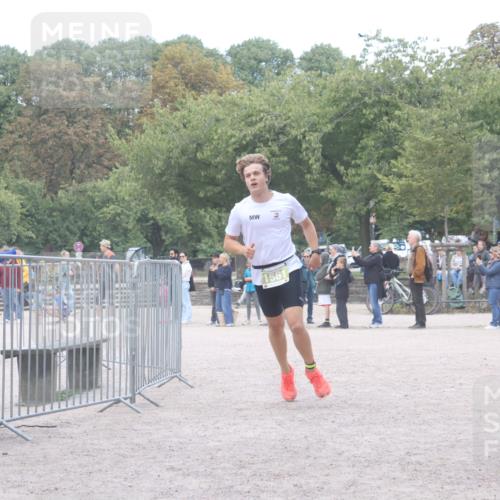 14.09.2025 - Stadtparktriathlon Strokosch-Dieckow http://msf.ph/oto/8900621 14.09.2025 14:39:25 Ziel 1561, 1720, 1770 meine-sportfotos.de
