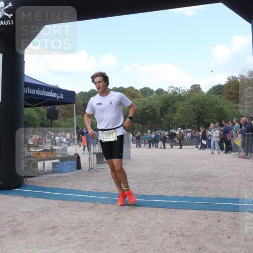 14.09.2025 - Stadtparktriathlon Strokosch-Dieckow http://msf.ph/oto/8900627 14.09.2025 14:39:27 Ziel 1549, 1561, 1720 meine-sportfotos.de